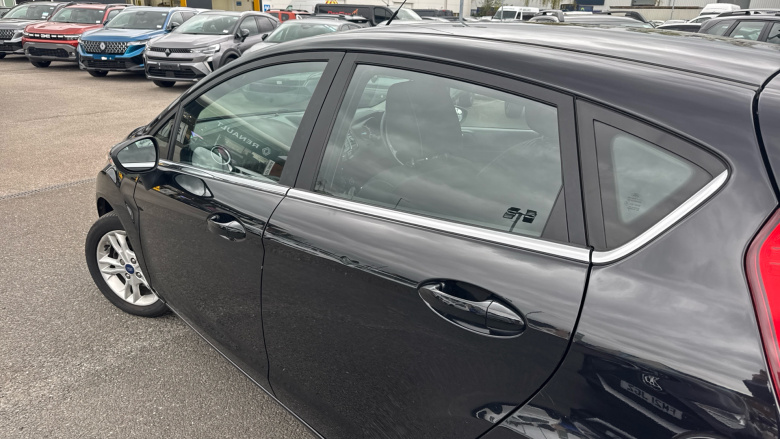 Ford Fiesta 1.0 EcoBoost Zetec 5dr Petrol Hatchback